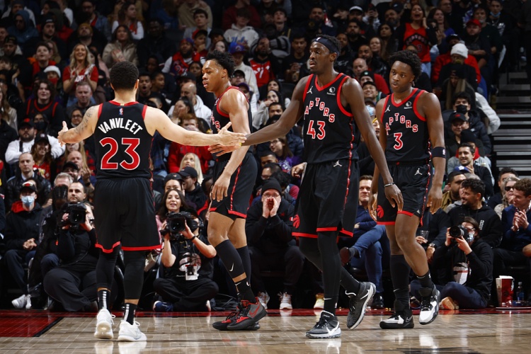 乐鱼体育app官网-NBA“返乡”大乱斗:东契奇弗拉格聚首 詹欧合体 马刺&雷霆太炸裂