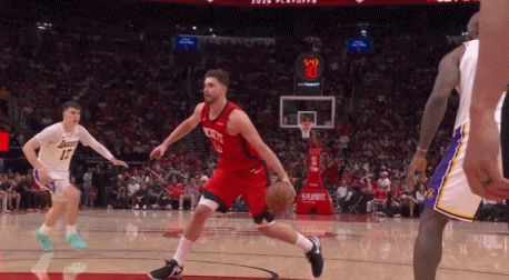 乐鱼体育app下载-3个3-1！阿杜说拜拜了！顿宝一次主动变硬换来一辈子的内向！